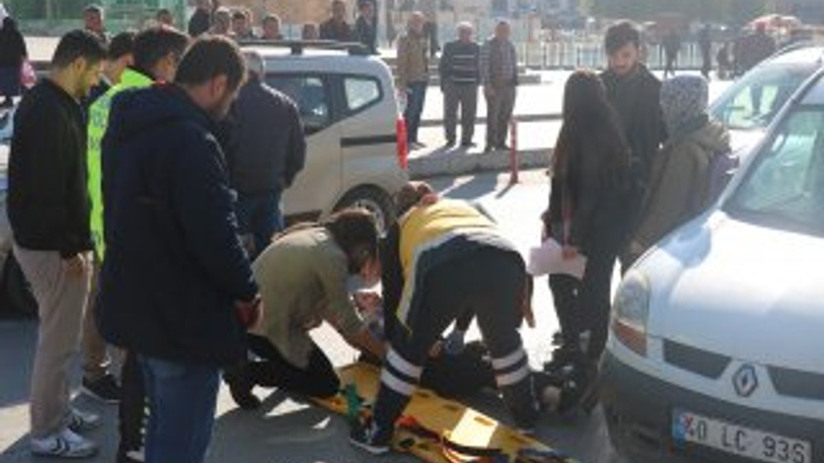 Kırşehir'de yaya geçidini kullanmayan şahsa araç çarptı