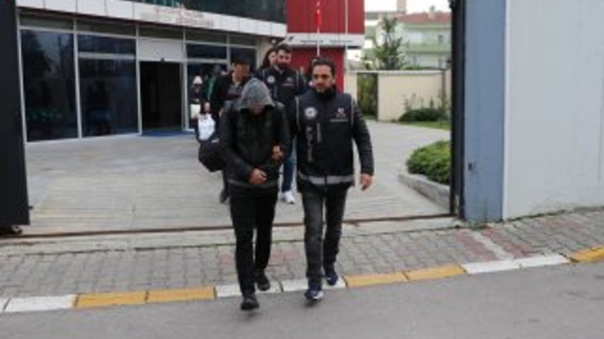 Balıkesir'de FETÖ operasyonunda 2 tutuklama