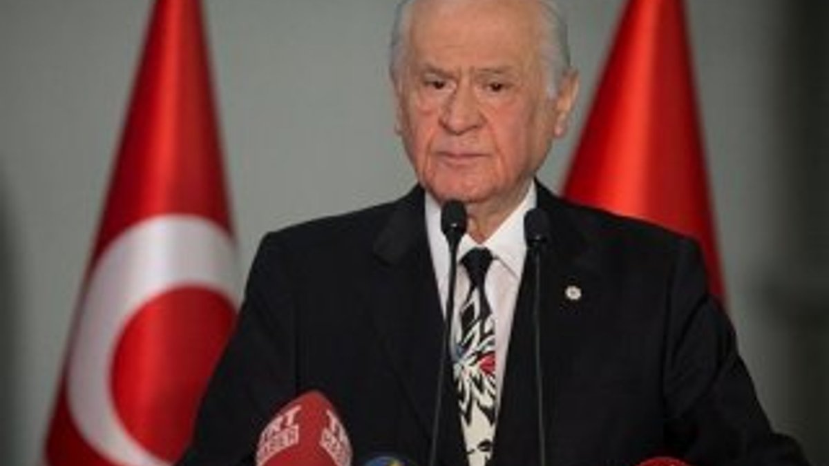 Devlet Bahçeli'den Cumhurbaşkanı Erdoğan'a destek