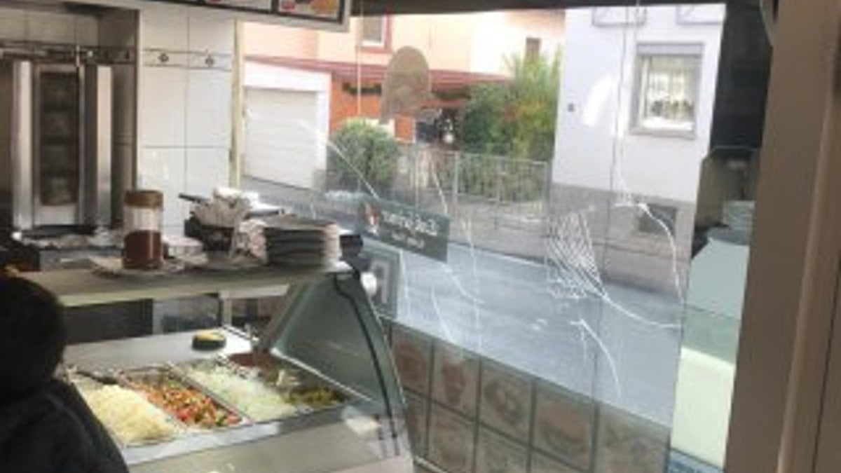 Almanya'da Türk lokantasına ırkçı saldırı