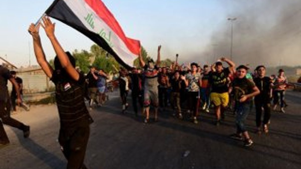 Irak'ta yerel seçimler ertelendi