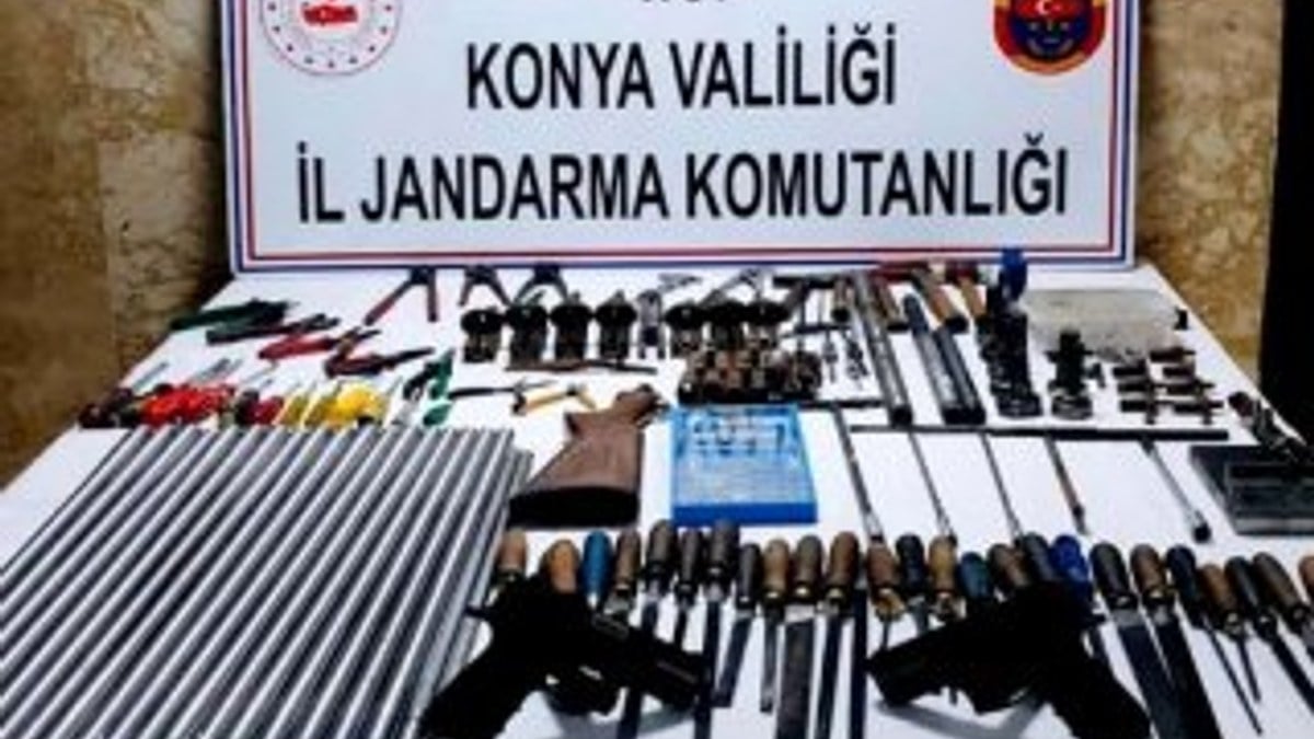 Konya'da kaçak silah atölyesine baskın