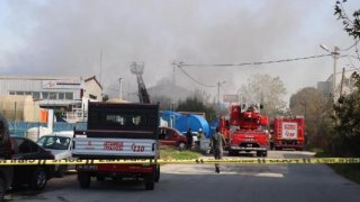 Tuzla'da fabrika yangını