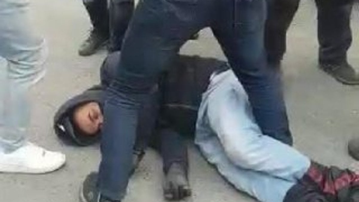 Bayrampaşa'da banka soyguncusunu vatandaşlar yakaladı