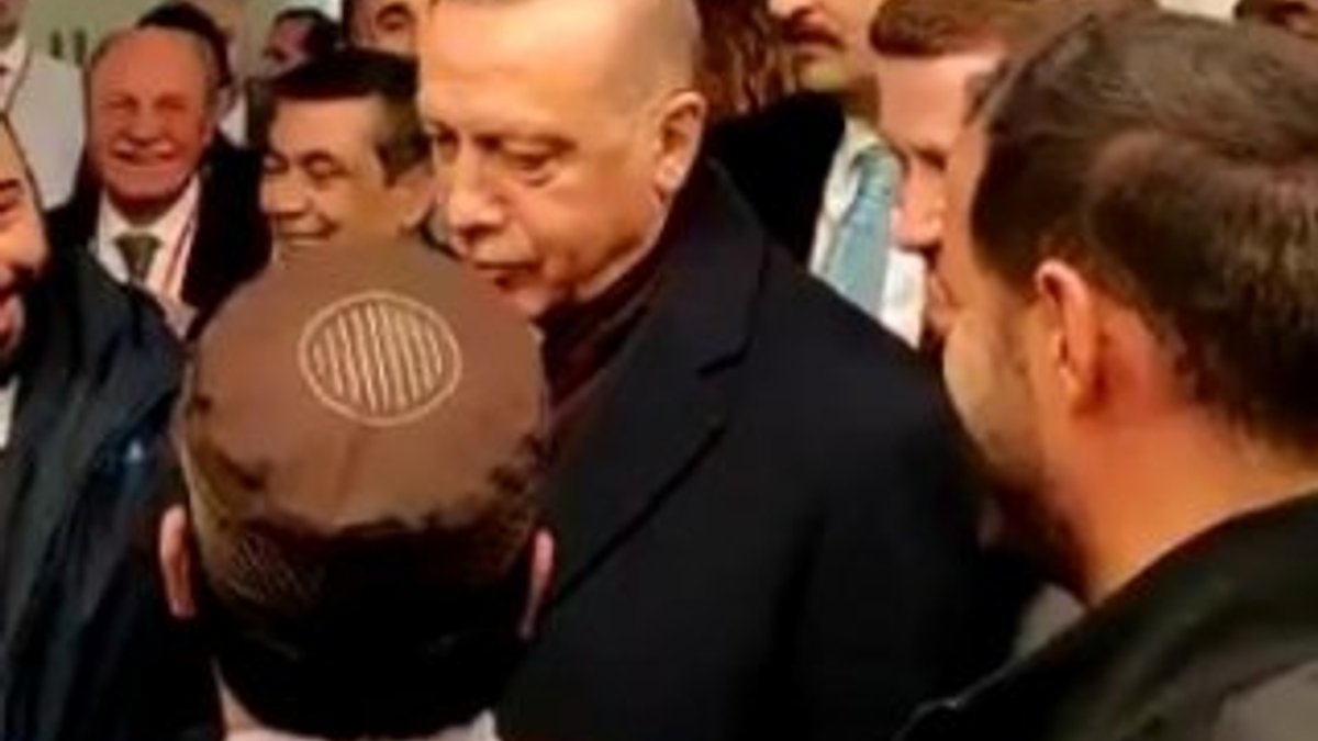 Cumhurbaşkanı Erdoğan'a 'seni seviyorum adamım' dedi