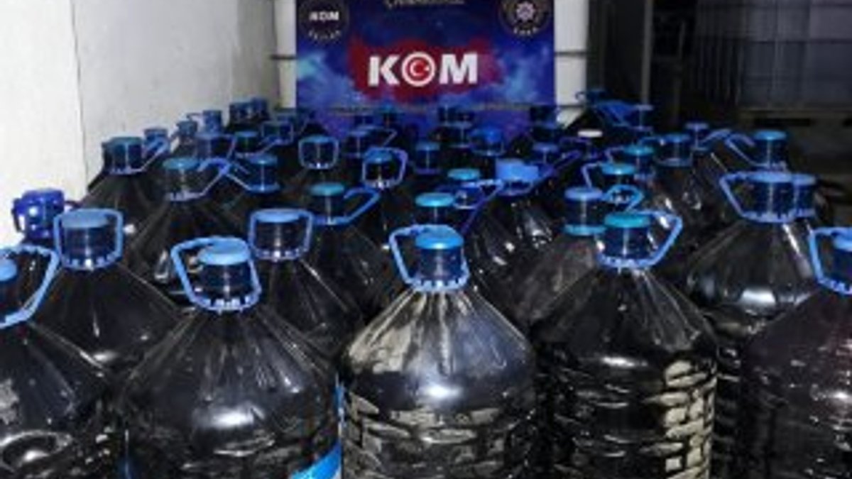 Çanakkale'de 4 bin litre kaçak şarap ele geçirildi