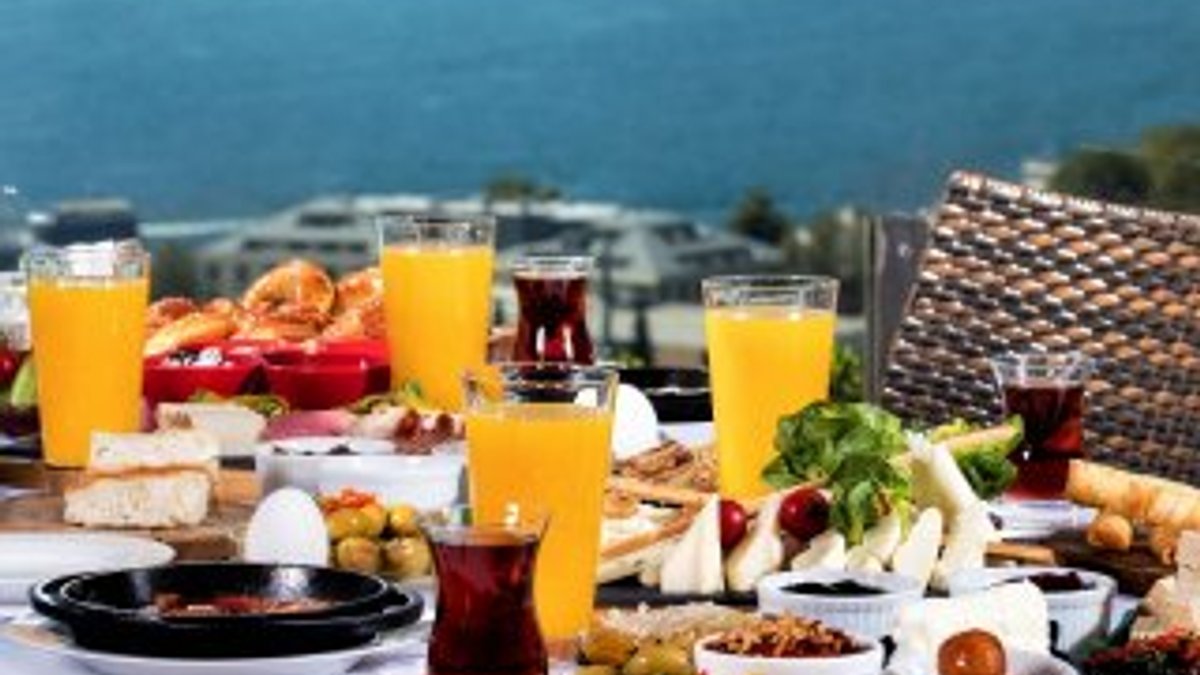 Türkiye'de serpme kahvaltı israfı