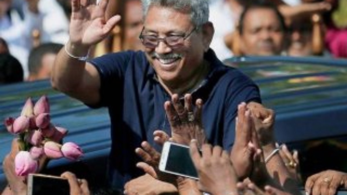Sri Lanka Cumhurbaşkanı, kardeşini geçici başbakan olarak atadı