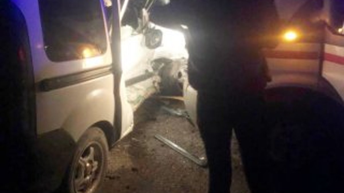 Kastamonu'da hasta sevki yapan ambulans kaza yaptı