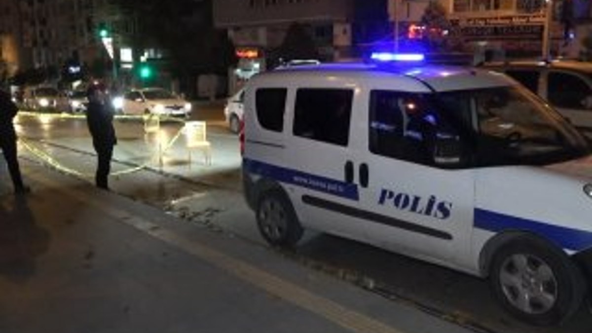 Bursa'da bir kişi borcunu ödemeyen kuzenini silahla vurdu