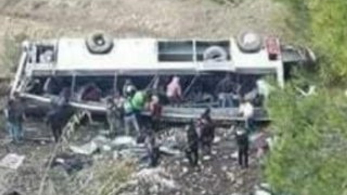 Tunus'ta otobüs kazası: 22 ölü, 21 yaralı