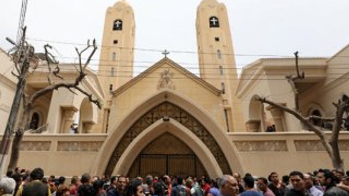 Mısır'da kaçak kiliselere ruhsat