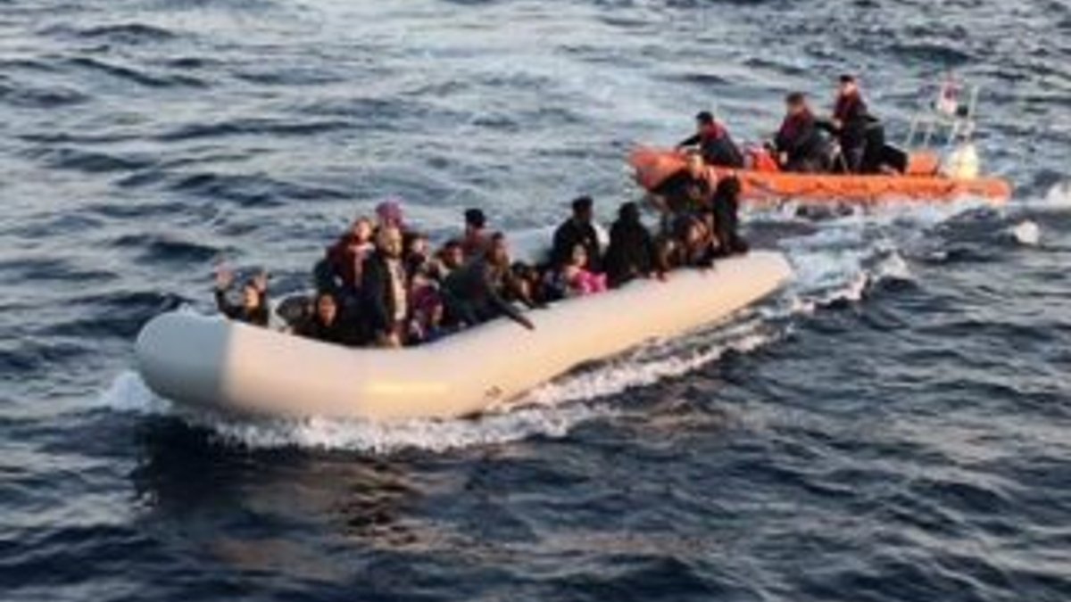 Balıkesir'de 29 kaçak göçmen yakalandı