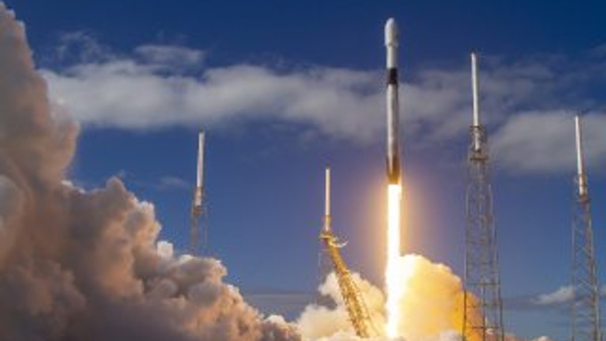 SpaceX, süper fareleri uzaya gönderdi