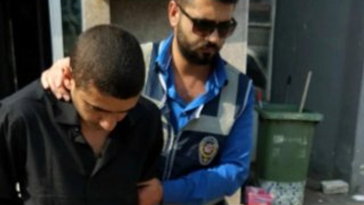 İzmir'de doktoru jiletle yaralayan zanlı tutuklandı