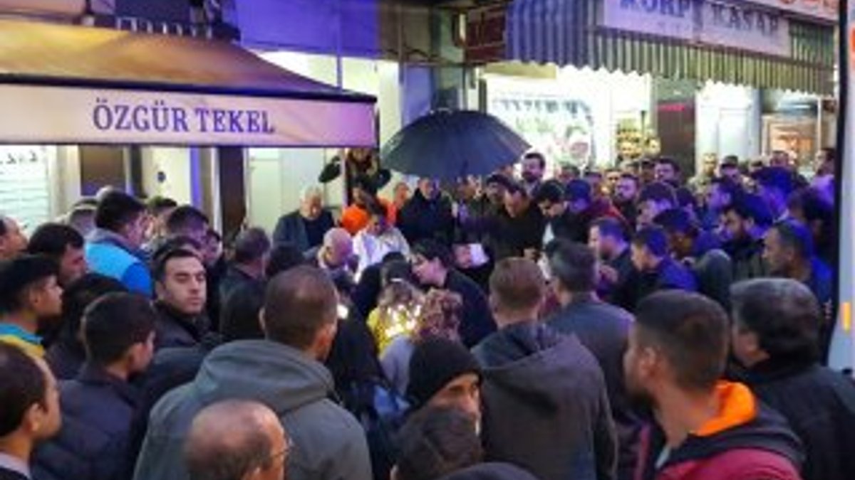 İzmir'de çarşı ortasında silahlı saldırı: 1 ölü