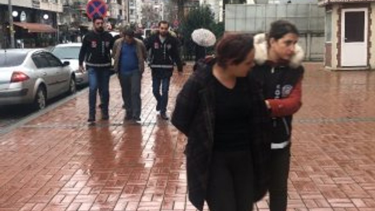 Kocaeli'de masaj salonuna polis baskını