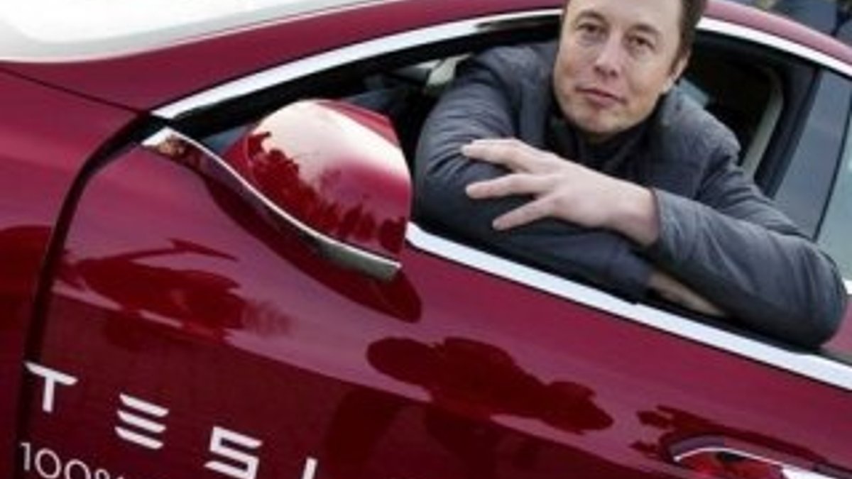 Tesla, Çin'de üretilen ilk otomobillerini teslim etti