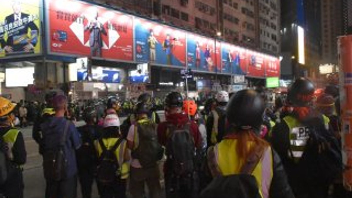 Hong Kong'da yeni yılın ilk protestosu