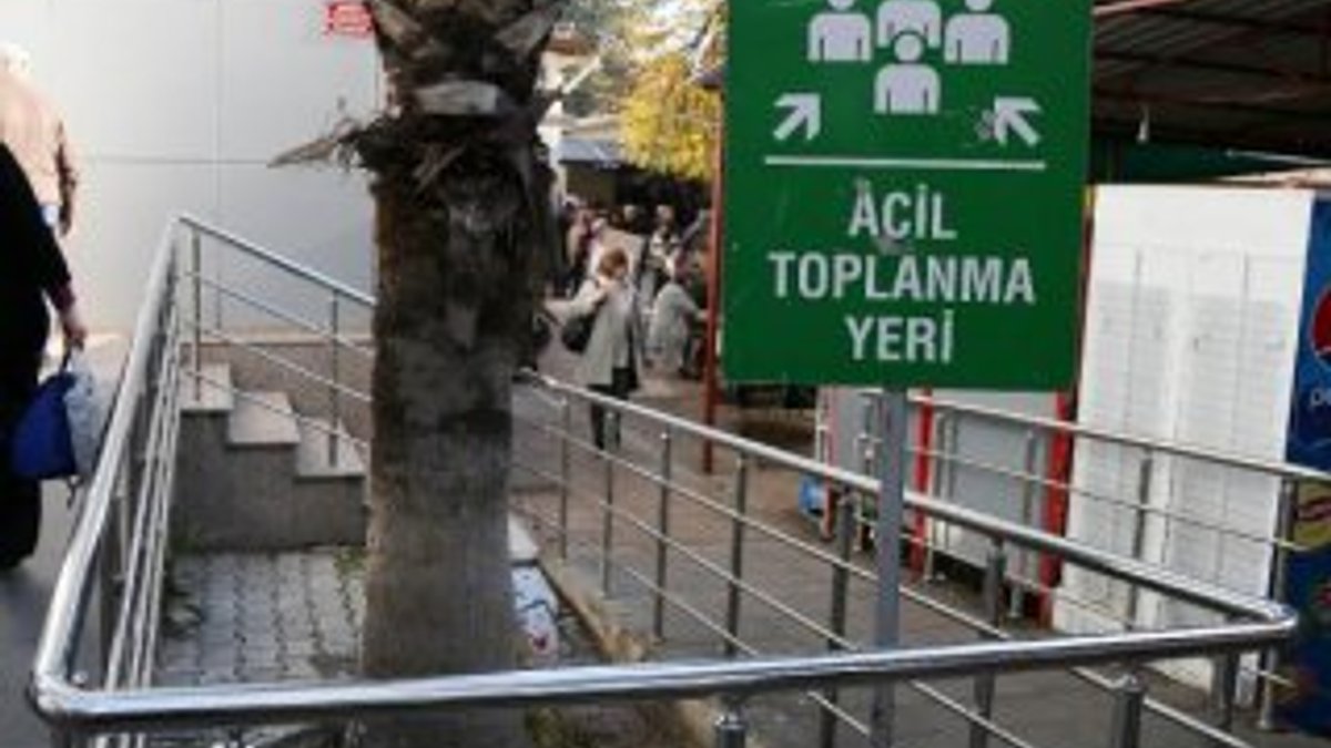 Antalya'da iki garip 'acil toplanma' alanı