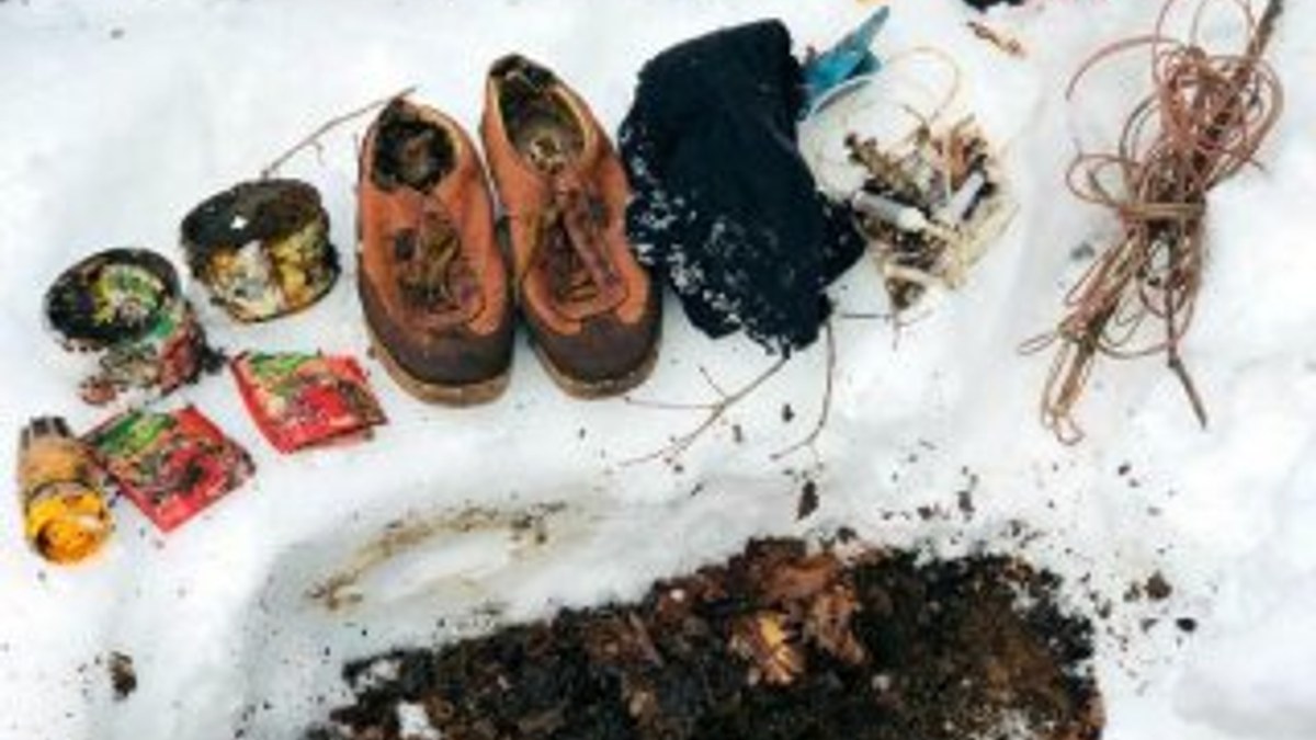Bitlis’te PKK'nın toprağa gömülü malzemeleri bulundu