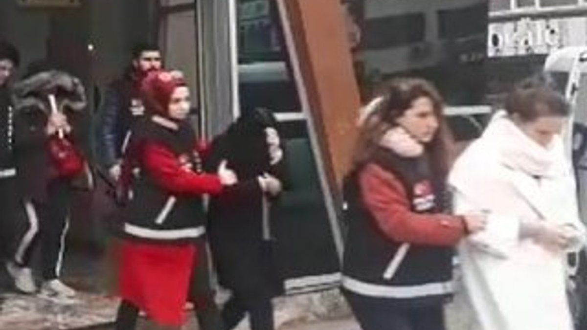 İzmit'te masaj salonuna fuhuş baskını: 4 tutuklama