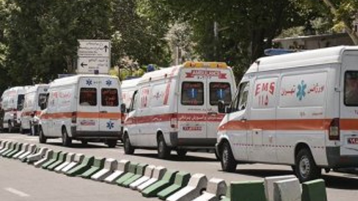 İran'da otobüs kazası: 20 ölü 23 yaralı