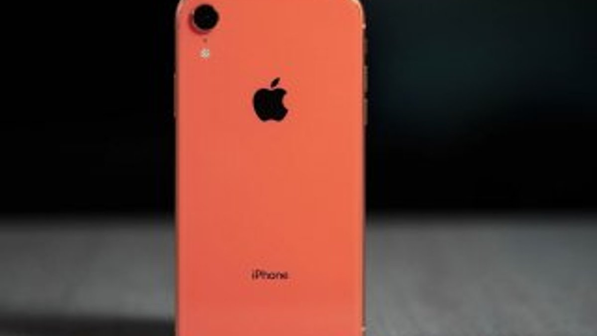 Apple, İngiltere'deki iPhone XR bağlantı sorunlarını kabul etti