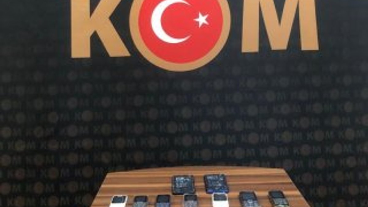 Bursa'da kaçak telefon operasyonu:3 gözaltı