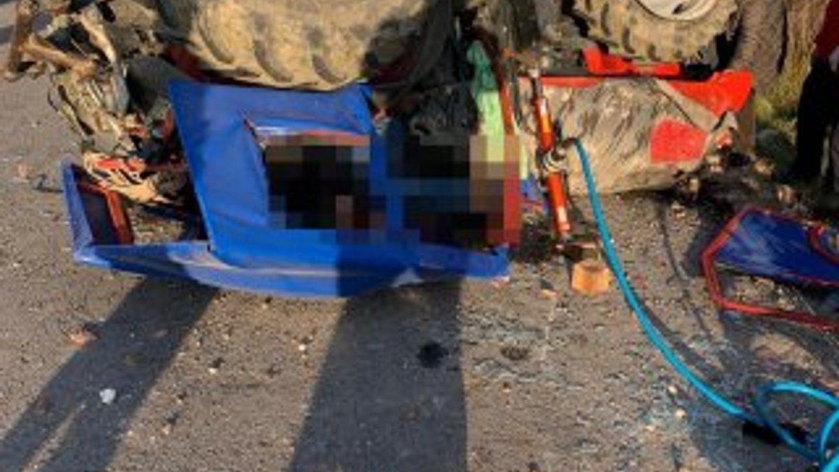 Balıkesir'de traktör devrildi sürücü hayatını kaybetti