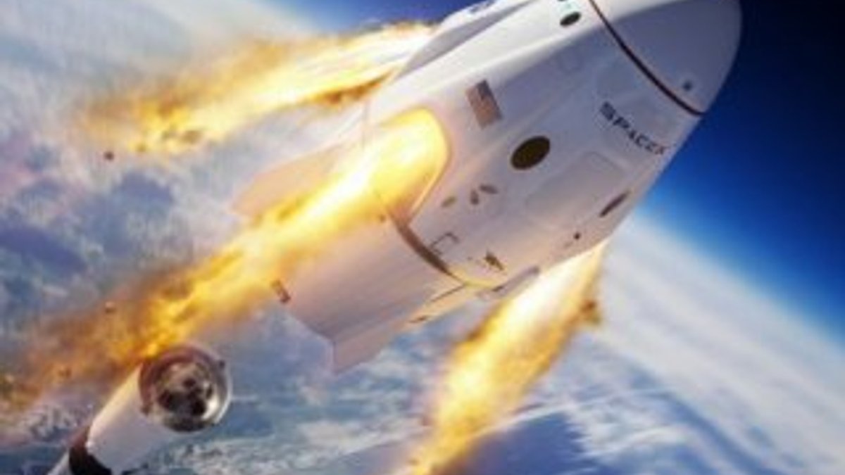 SpaceX'ten acil durum testi: Roketi patlattılar