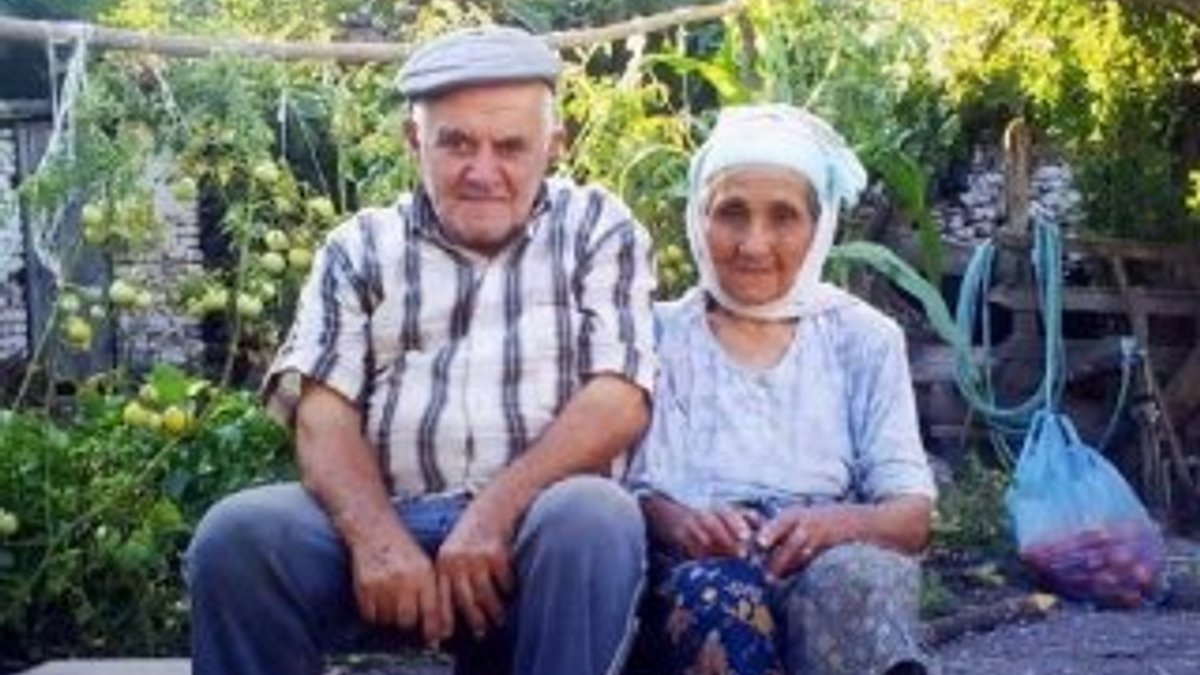 Yaşlı adam ve eşi aynı gün vefat etti
