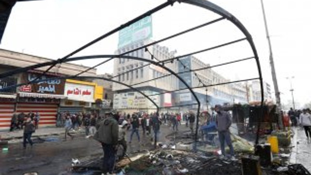 Irak güvenlik güçleri, göstericilerin çadırlarını yaktı