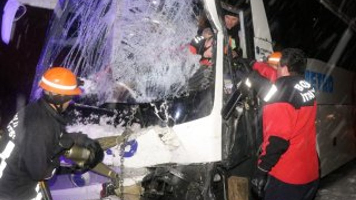 Bolu'da zincirleme trafik kazası: 1 ölü 19 yaralı
