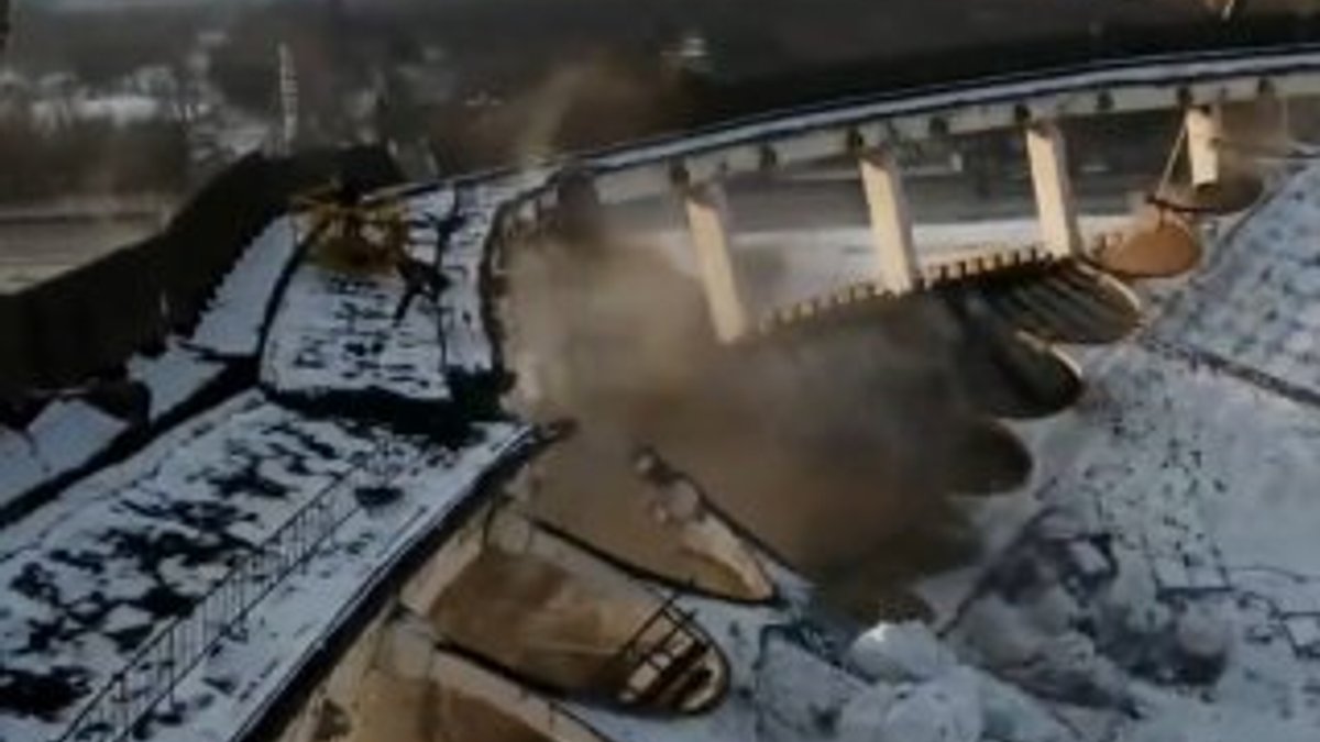 Rusya'da Spor ve Konser Kompleksi’nin çatısı çöktü