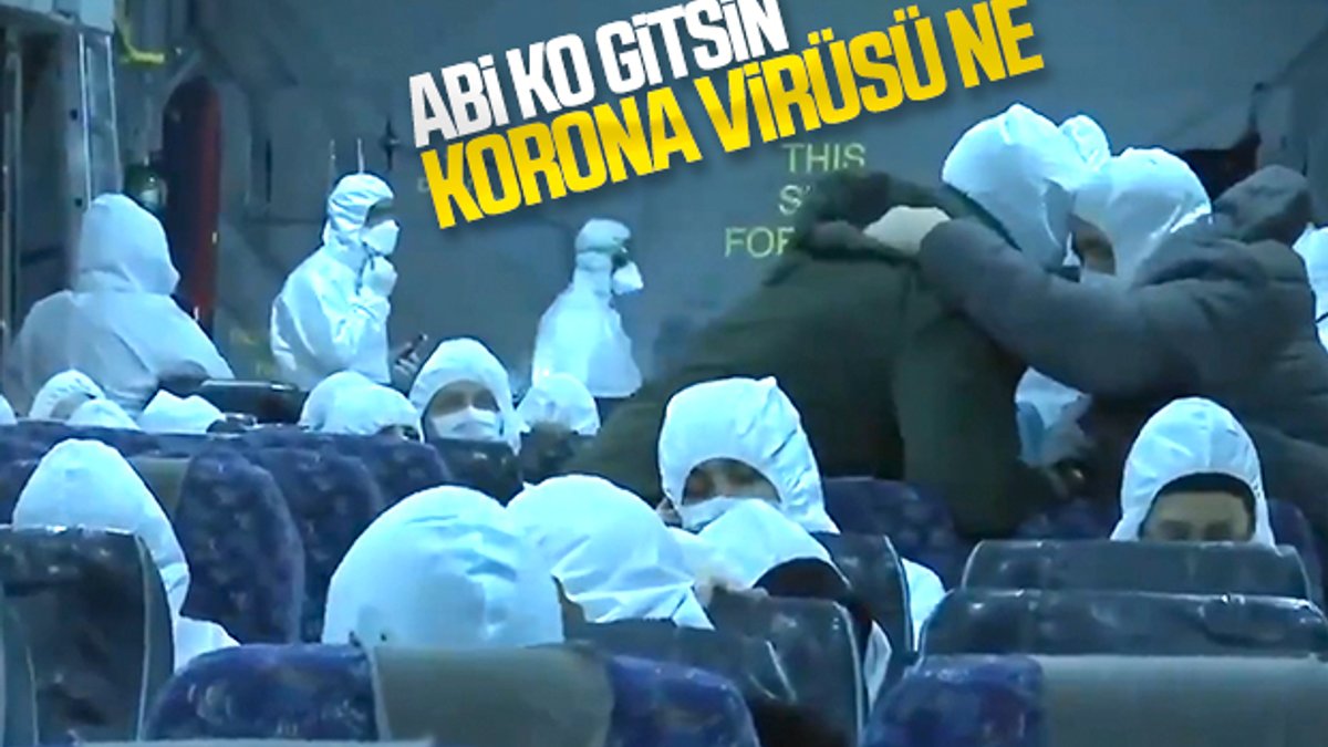 Vuhan'dan dönen Türklerin uçakta kafa tokuşturması
