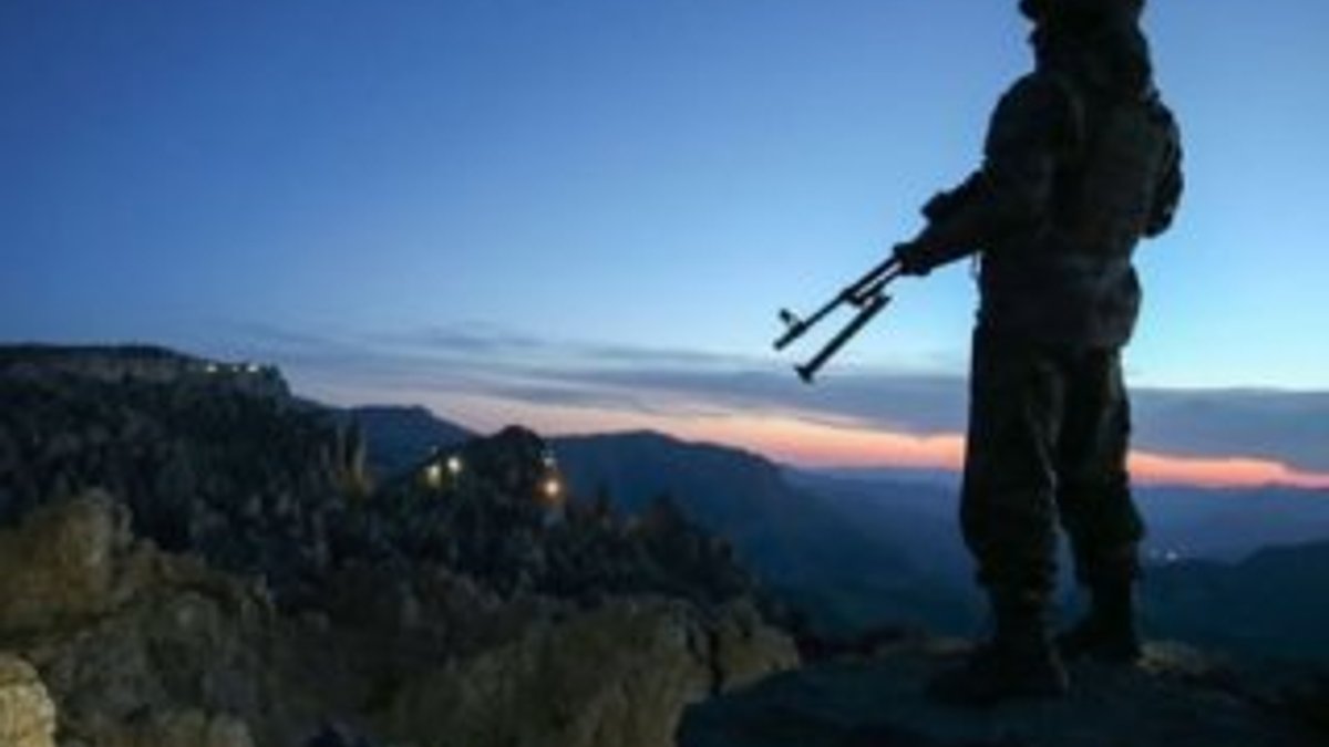 Barış Pınarı Harekatı bölgesinde 1 asker şehit oldu