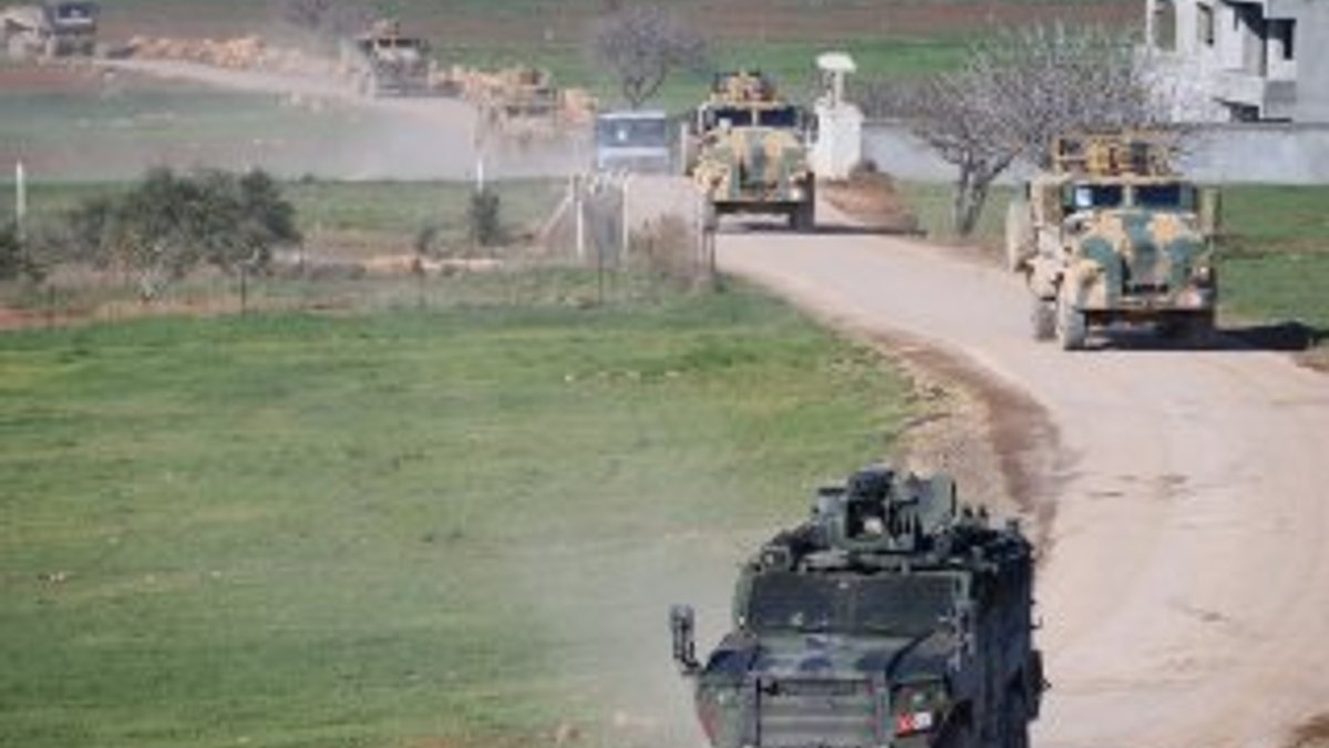 Suriye sınırına 300 araçlık askeri sevkiyat