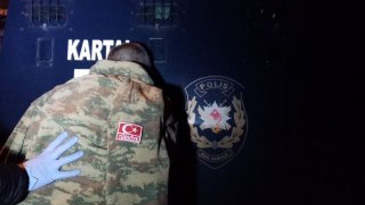 İstanbul'da şafak operasyonu: 44 gözaltı