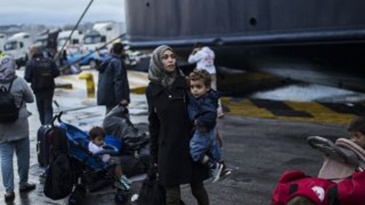 Yunan hükümeti haftada 200 göçmeni geri gönderecek
