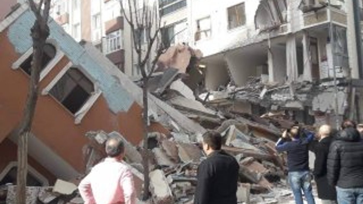 İstanbul Valiliği'nden yıkılan binaya ilişkin açıklama