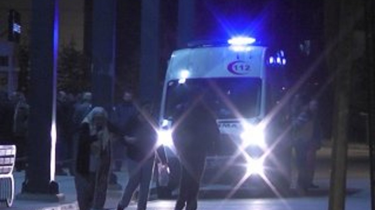 İzmir'de kahvehanede silahlı saldırı: 2 yaralı