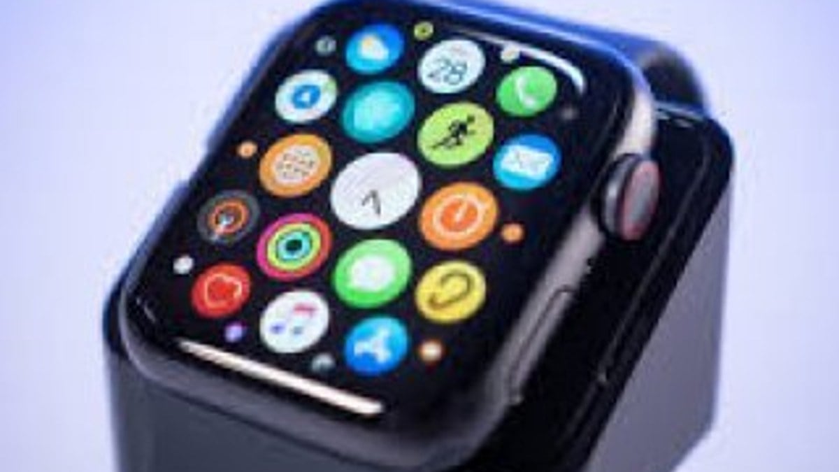 Apple Watch modellerine yazılım güncellemesi nasıl yüklenir