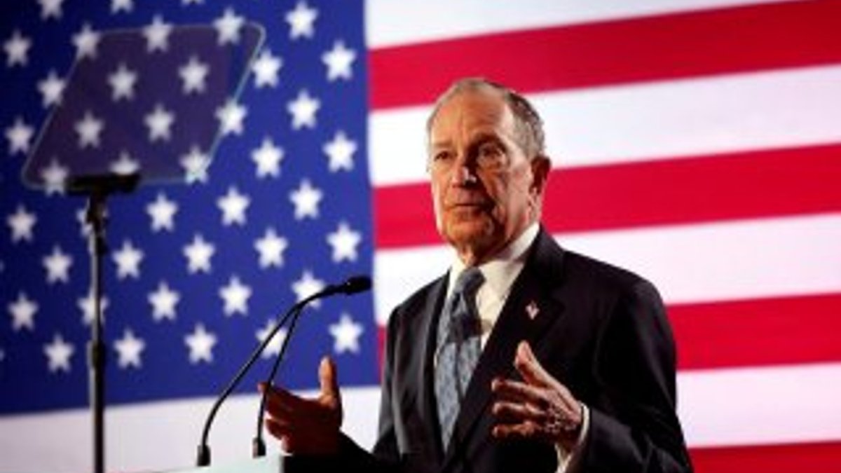 Bloomberg, seçim kampanyası için servet harcadı