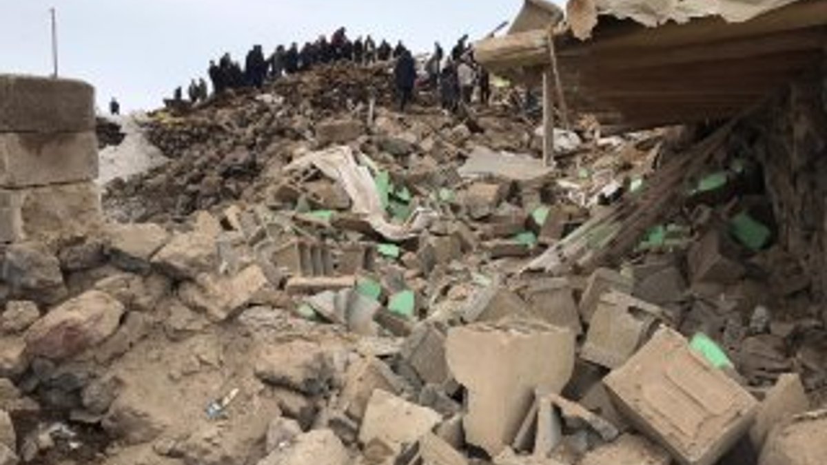 Türkiye-İran sınırında 24 artçı deprem meydana geldi