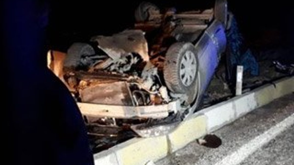 Denizli’de yolcu otobüsü ile otomobil çarpıştı: 3 ölü