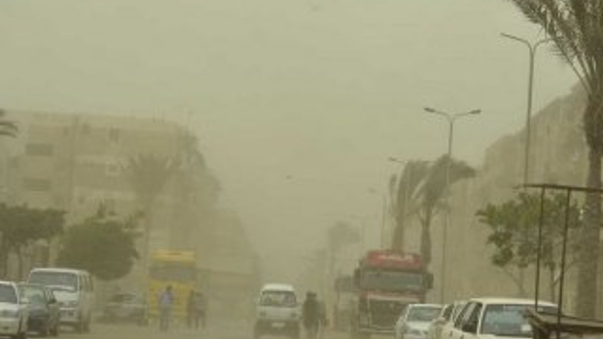 Mısır’da kötü hava nedeniyle okullar tatil
