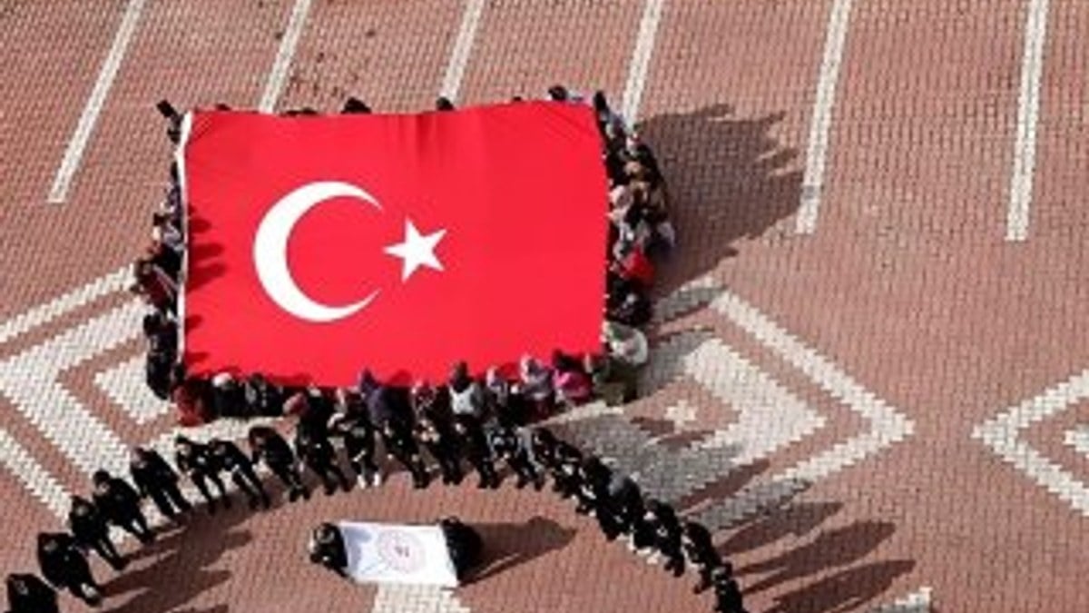 Nevşehir'de öğrencilerden Mehmetçik'e destek