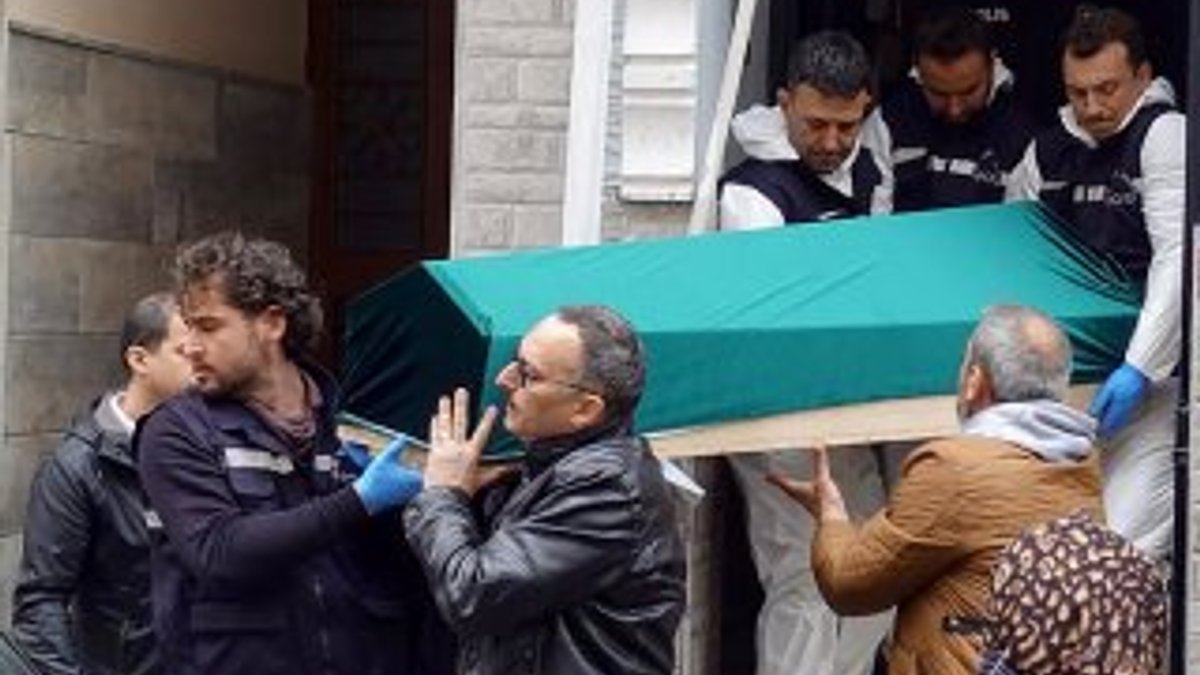 İstanbul'da bir bankacı evinde bıçaklanarak öldürüldü