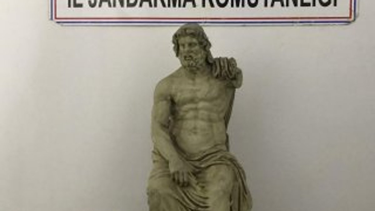 Helenistik döneme ait Zeus heykelini satacaklardı